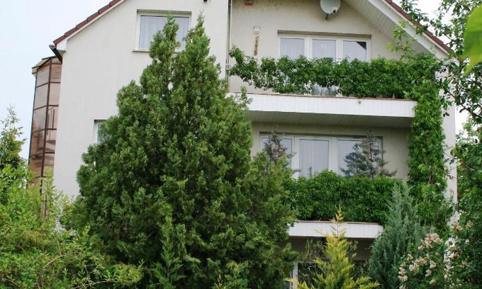 Tat House | Pet-Friendly Apartman-Donau Tát with Oceanfront Views