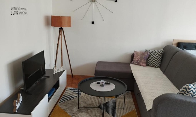 Novo Sarajevo Apartment | Discover Apartman F&S - Top Rated in Novo Sarajevo!