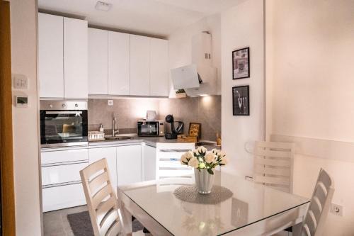 Zlatibor Apartment | Exceptional Apartman Georgijev: Family-Friendly Getaway