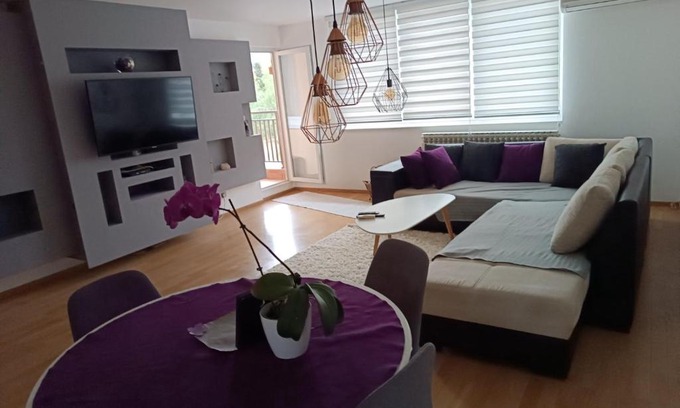 Novi Grad Sarajevo Apartment | Pet-Friendly Apartman Grey: Rated 10/10 by Guests