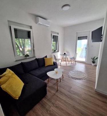 Mali Radic Apartment | Pet-Friendly Stay at Apartman Hana - Guest Rated 9.8