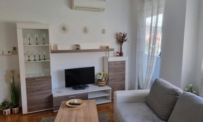 Zagreb Apartment | Top-Rated Apartman Joy: Pet-Friendly Family Retreat