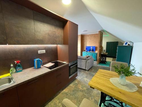 Osijek Apartment | Family-Friendly Retreat at Apartman Korzo Osijek 3