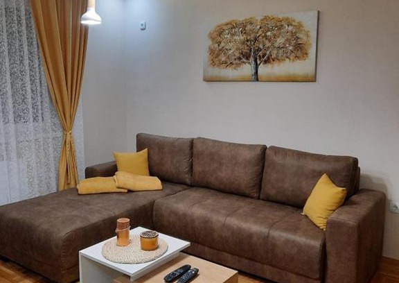 Sombor Apartment | Child-Friendly Apartman Ljiljana in Sombor - Rated 9.9/10