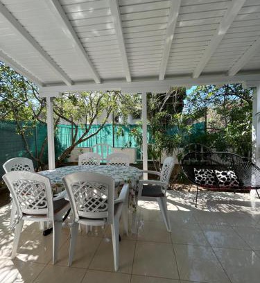Gajac Apartment | Family-Friendly Apartman Moreno Near Gajac-Zrće Beach