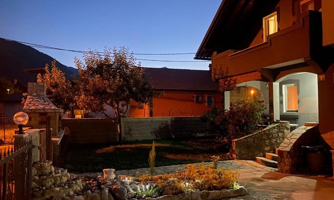 Montenegro Apartment | Pet-Friendly Retreat at Apartman Muratagic - 9.6/10 Rated