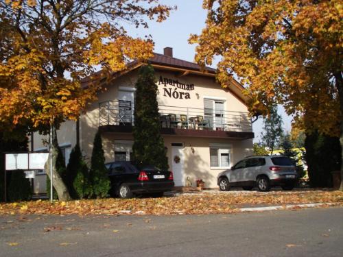Bukfurdo Apartment | Pet-Friendly Apartman Nóra with a 9/10 Guest Rating