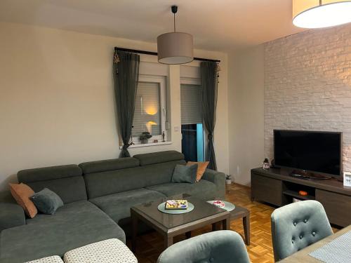 Gradiska Apartment | Guest Rated: 9.9 at Apartman Obala - Family Friendly Stays