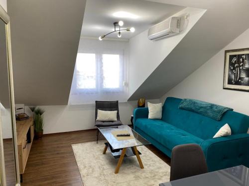Vinkovci Apartment | Discover APARTMAN PAVIĆ: Family-Friendly with 9.5 Rating