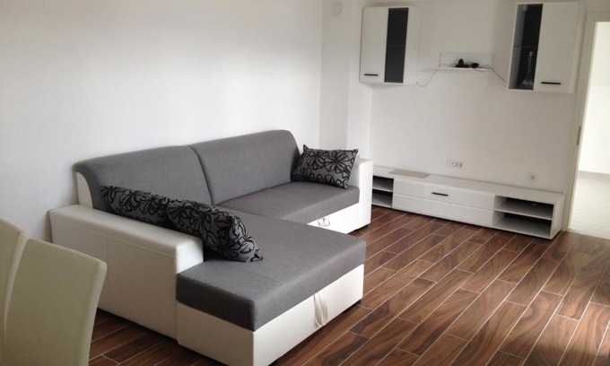 Razanac Apartment | Cozy Ocean View Apartment Ražanac - Pet Friendly Retreat