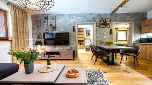 Myto pod Dumbierom Apartment | Pet-Friendly Stay at Apartman Stella - Guest Rated 9/10