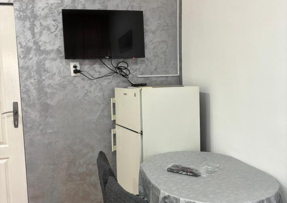 Krusevac Apartment | Budget-Friendly Stay at Apartman Stil - Pet & Child Friendly