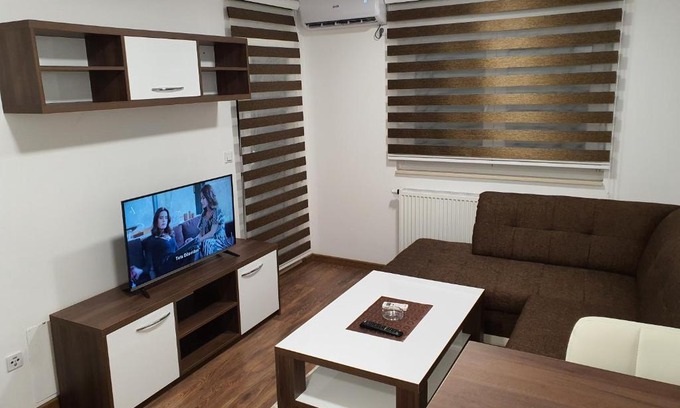 Doboj Apartment | Budget-Friendly Stay at Apartman Titanic 1 - Rated 9/10