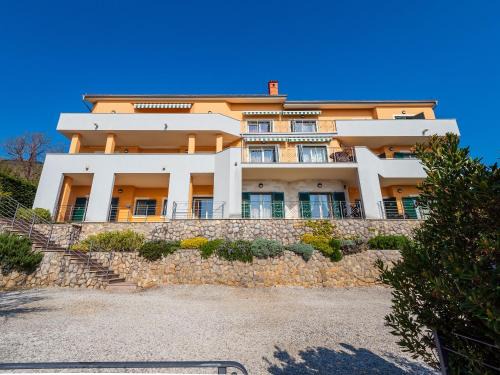 Donji Kraj House | Oceanfront Escape at APARTMANI KRAJ - Rated 9.5/10