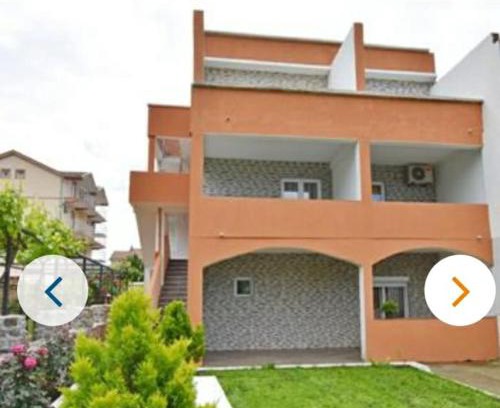 Lastva Grbaljska Apartment | Discover Apartmani Maša: Top-Rated with Breakfast & Hot Tub