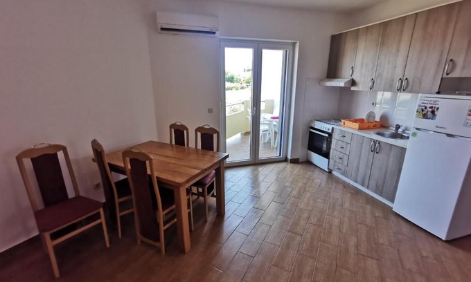 Banj Apartment | Unforgettable Family Retreat at Apartmani Noa - 10/10 Rating