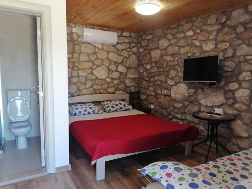 Danilovgrad Municipality Apartment | Pet-Friendly Apartmani Perosevic: Highly Rated 9.4/10 Stay