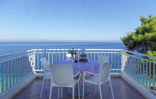 Prigradica Apartment | Beachfront Retreat at Apartmani Pipin in Prigradica
