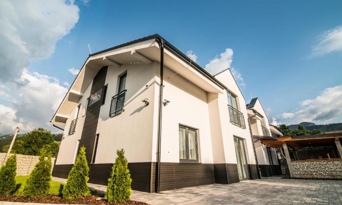 Pavcina Lehota Apartment | Beautiful Apartmany JA&MA: Oceanfront with Spa & Hot Tub