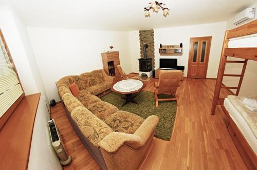 Vazec House | Discover Apartmany pod Tatrami: Pet & Child Friendly Stay