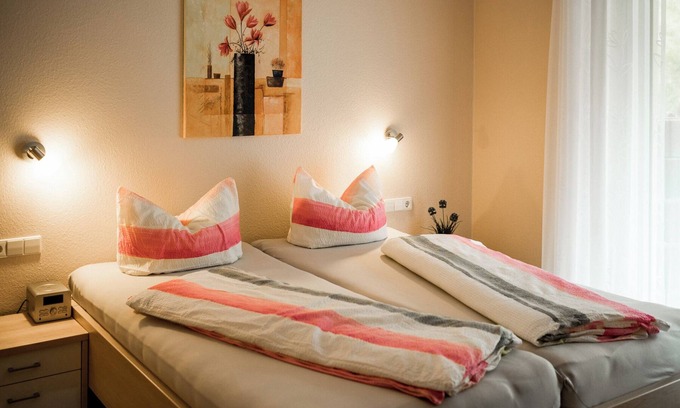 Bad Peterstal-Griesbach Apartment | Apartment 'Schwarzwald' with Mountain View, Private Terrace and Wi-Fi