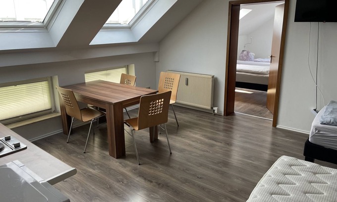Fuldabruck Apartment | Budget-Friendly City View Apartment for 4 with Kitchen