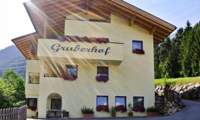 Sankt Anton am Arlberg Apartment | Gampen by Interhome: Pet-Friendly Retreat with Spa & Lake Views