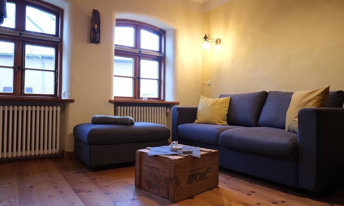 Neu Karin Apartment | Cozy Apartment Steps from the Baltic Sea with Breakfast