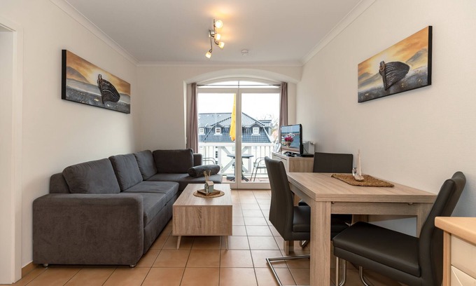 Kuehlungsborn Apartment | Cozy Apartment with Balcony, Steps from the Beach!