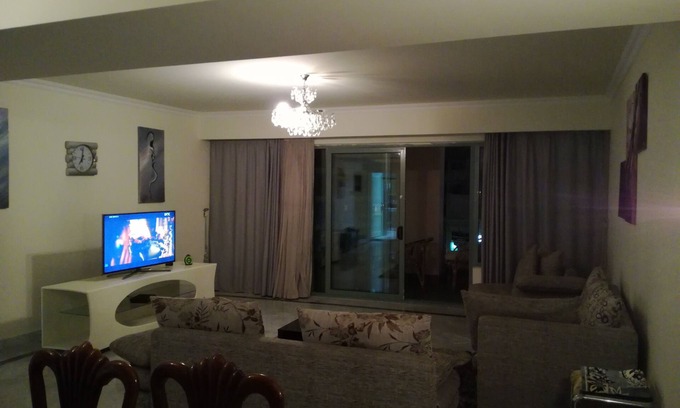 Ar-Raml 1 Apartment | Family-Friendly Apartment in San Stefano Residential Towers