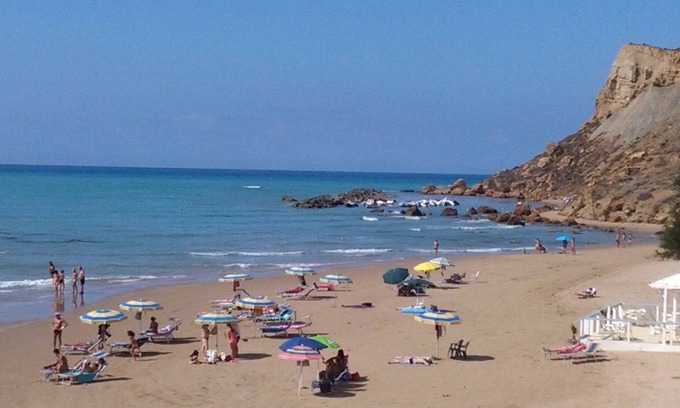 Realmonte Apartment | Cozy Apartment Steps from Scala Dei Turchi Beach
