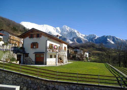 Kobarid Apartment | Family-Friendly Apartment Šavli - Guest Rated 9.8/10
