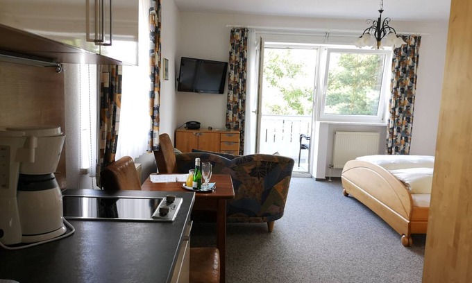 Bad Goegging Apartment | Apartment ∙ 1 bedroom ∙ 2 guests