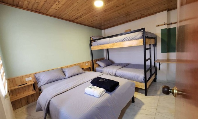 Fontibon Apartment | Convenient Apartment 10 Minutes from Airport for Families