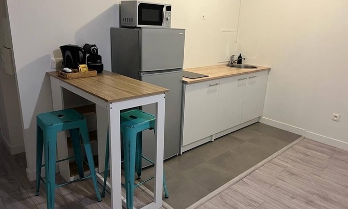 Villeparisis Apartment | Convenient Apartment Near Roissy CDG for Family Stays