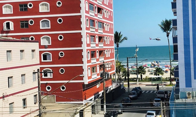 Tupi Apartment | Beachside Apartment Near Praia Grande with Ocean Views