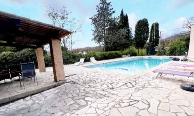 Peymeinade Apartment | Spacious Apartment with Pool and Terrace for Your Getaway