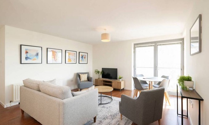 Carnoustie Apartment | Cozy 2-Bedroom Apartment with Oceanfront Views