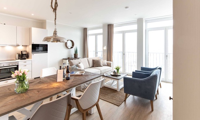 Travemuende Apartment | Dog-Friendly 2-Bedroom Apartment Across Two Floors