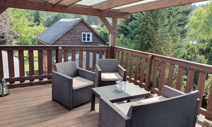 Hanshagen Apartment | Pet-Friendly Apartment 2 with Ocean View in Germany