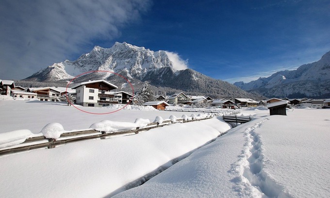 Ehrwald Apartment | Convenient Apartment "Im Wiesengrund" near Zugspitze