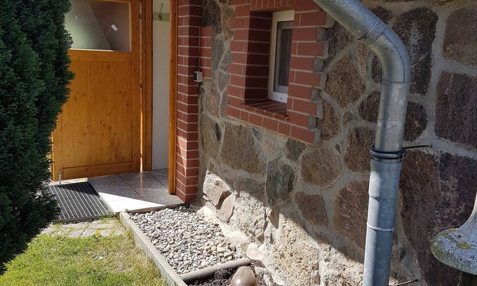 Buelow Apartment | Cozy Apartment with Kitchen by Lake Malchin - High Ratings