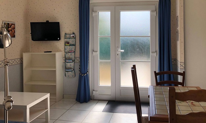 La Riche Apartment | Cozy 27m² Apartment with Kitchen & Pet-Friendly Stay