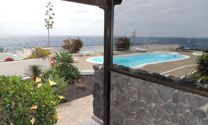 Charco del Palo Apartment | Apartment 2B mit Meerblick