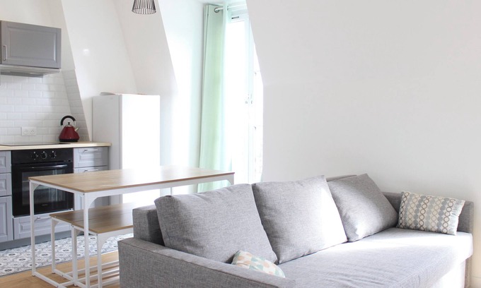 Clichy Apartment | Apartment 2p with Wifi near Paris
