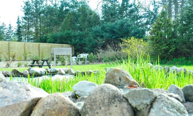 Dotlingen Apartment | Cozy Apartment 3 am Wildpark with Family-Friendly Amenities