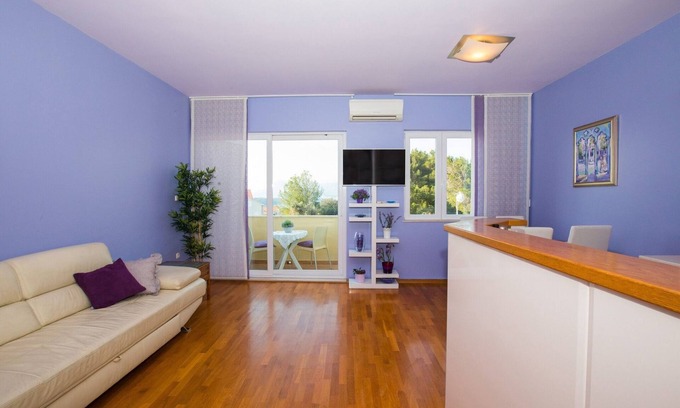 Babin Kuk Apartment | Apartment 3 beaches with free parking