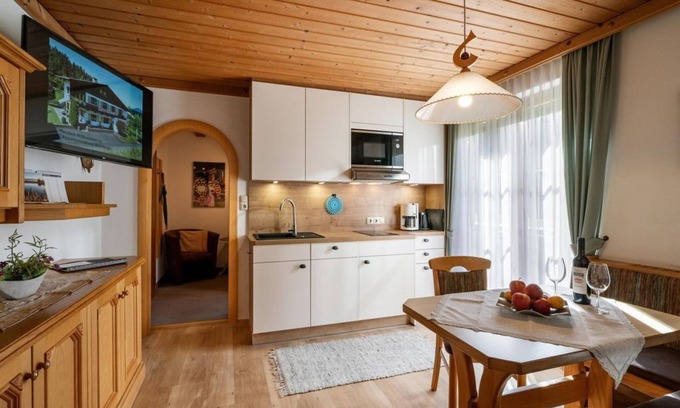 Ellmau Apartment | Cozy Apartment 3 for Two at Appartementhaus Mühlberger