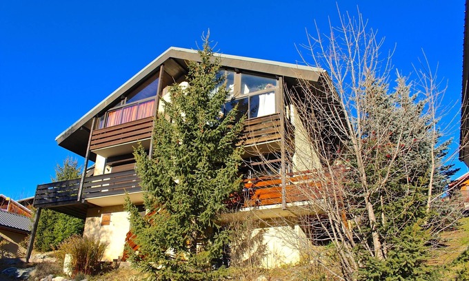 Les Deux Alpes Apartment | Spacious 3-Room Apartment with Ocean View & Pool Access