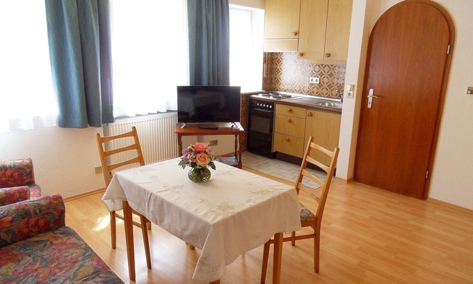 Insel Apartment | Apartment '3' with Wi-Fi